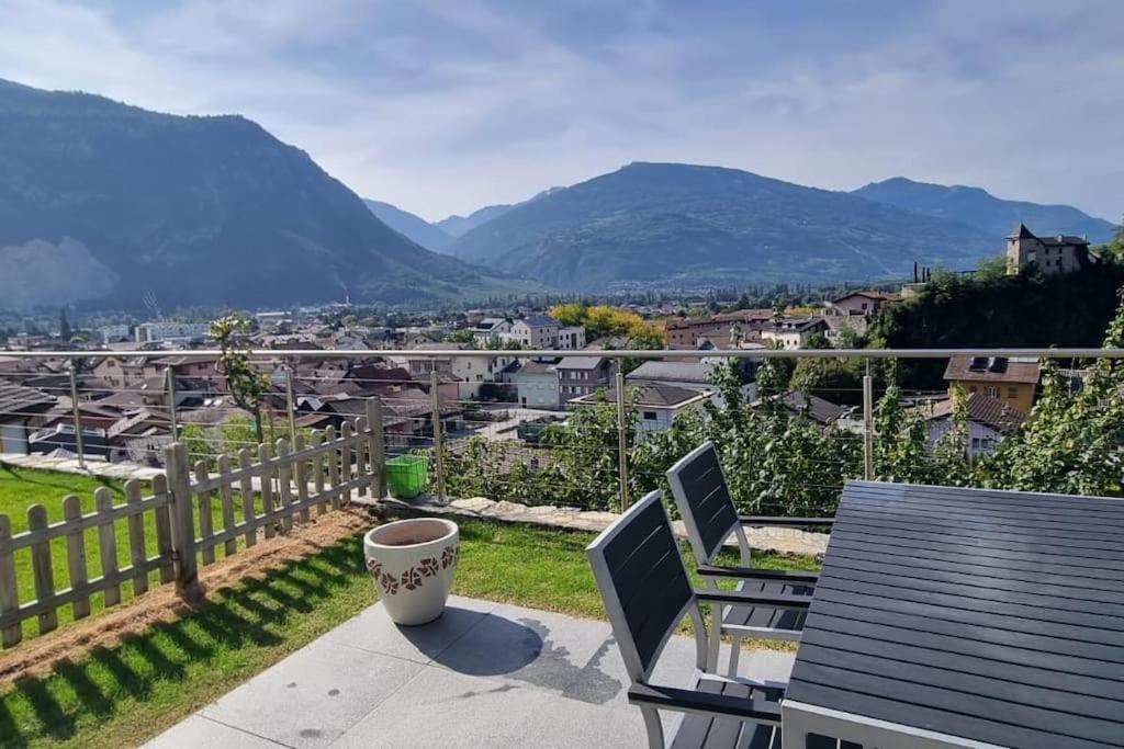 Vitis-Au Coeur Du Vignoble Valaisan Apartment Saint-Léonard Екстериор снимка