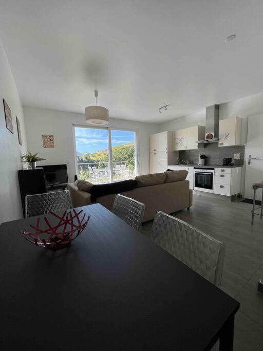 Vitis-Au Coeur Du Vignoble Valaisan Apartment Saint-Léonard Екстериор снимка