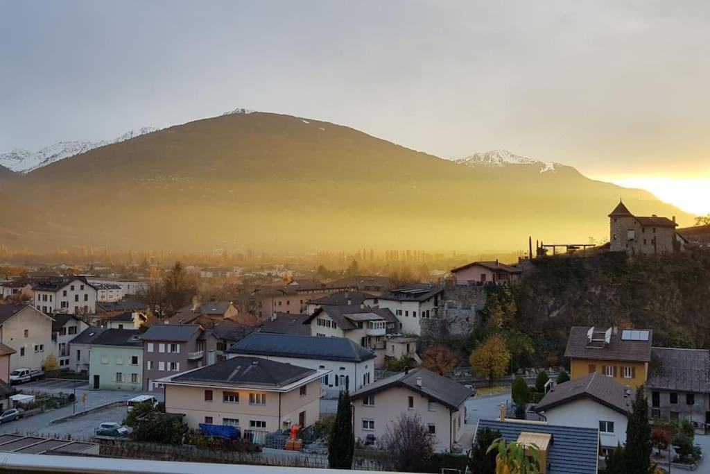 Vitis-Au Coeur Du Vignoble Valaisan Apartment Saint-Léonard Екстериор снимка